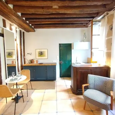 Cozy Marais Appartamento